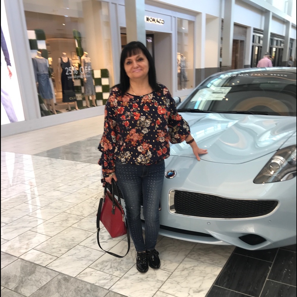 Meet your Posher, Victoria